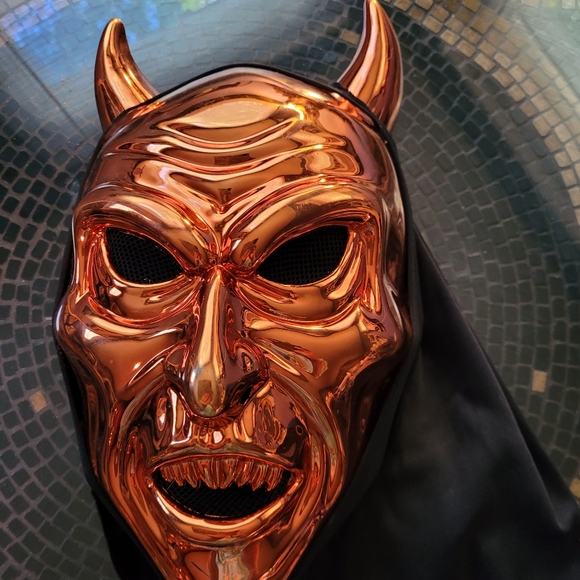 Devils Mask Costume Men's size OS. USED. - Picture 5 of 5